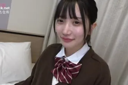 FC2-PPV-2519228 顶着可爱脸蛋却拥有H罩杯巨乳制服下隐藏