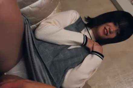 FC2-PPV-4533214 男人用顺从女剃毛而勃起