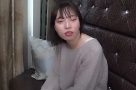 FC2-PPV-4504330 充满潜力的肤色白皙美裸体