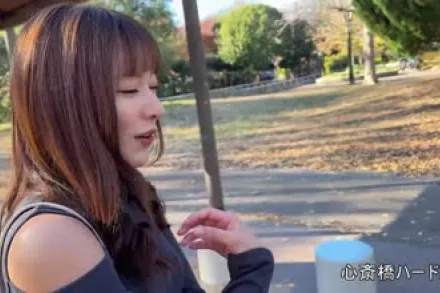 FC2-PPV-4692394 淫乱好色的30岁护士人妻被巨根猛烈抽插差点失神