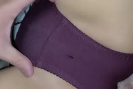 FC2-PPV-4507642 在孩子旁边好像希望这种状况第一次3P输给快楽本能地中出2回战