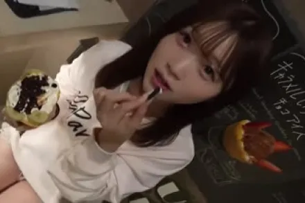 FC2-PPV-4509988 传说的前偶像期待的4P初公开