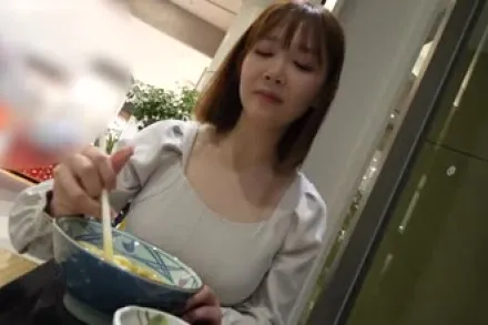 FC2-PPV-4480519 天然H杯和美颜