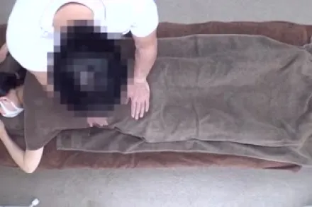 FC2-PPV-4592719 酷感黑发苗条美女