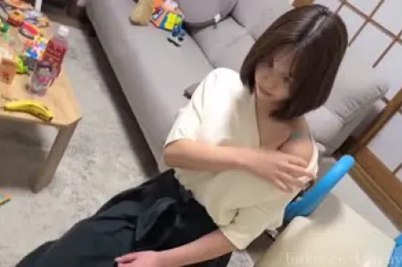 FC2-PPV-4319297 分享华丽日子的美人