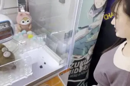 FC2-PPV-4699874 G奶小妹在20岁的约会中无法忍耐马上就被肏坏了