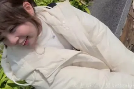 FC2-PPV-4313362 在滴落色情白浊液的子宫深处种付