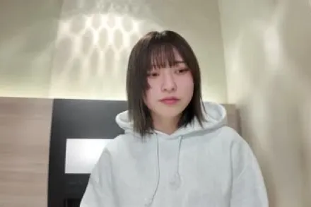 FC2-PPV-4339979 中性风雫酱