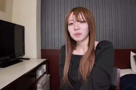 FC2-PPV-4351596 纯洁三穴