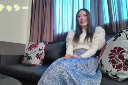 FC2-PPV-4340191 旅行社工作的超美女