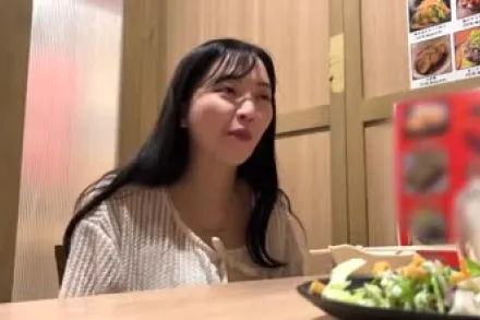 FC2-PPV-4588829 零遭遇的31岁失意美女老师麻友我射出大量浓稠精液