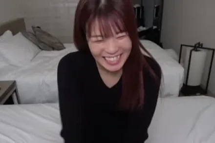 FC2-PPV-3998261 美臀和纤腰的漂亮女孩