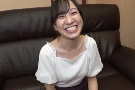 FC2-PPV-3954350 拥有美乳和模特般纤细身材的希良梨酱