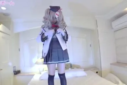 FC2-PPV-4035407 身着鹿岛式服装登场