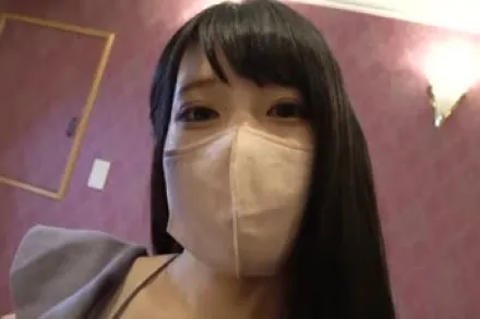 FC2-PPV-3825585 拥有丰满潮吹高潮的清纯苗条美女