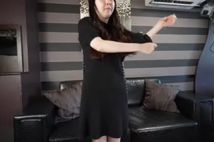 FC2-PPV-3851957 拥有白皙纤细身材和G罩杯美胸的纯真女大学生