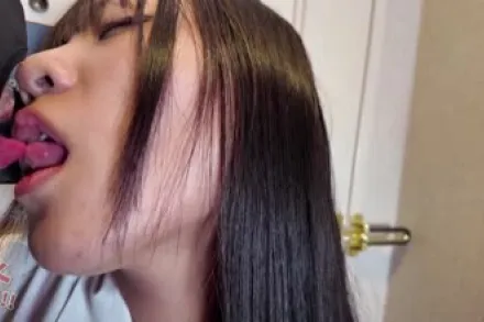 FC2-PPV-4747433 开朗可爱的D杯女孩