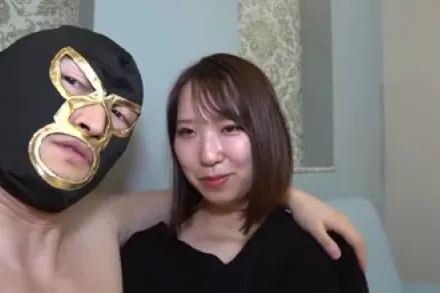 FC2-PPV-3334361 她却被中年男人的大屌狠狠地吸了进去