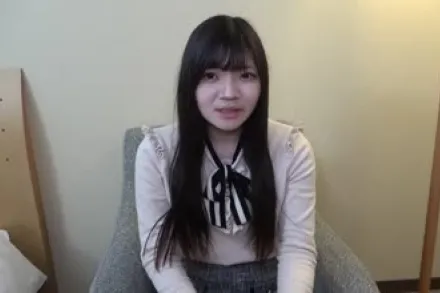 FC2-PPV-3185231 身材苗条的偶像型美女