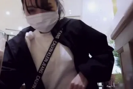 FC2-PPV-3157564 在户外做爱