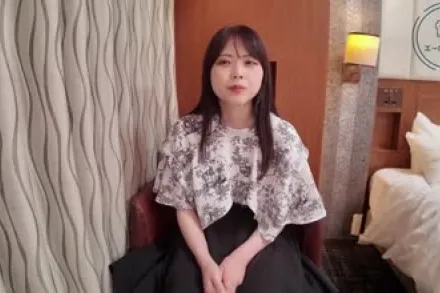 FC2-PPV-4757459 脱衣后的美乳