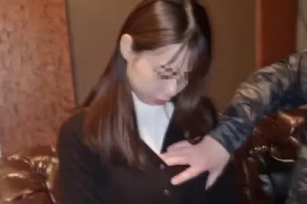 FC2-PPV-3164708 已婚少妇借了高利贷却无力偿还贷款最终只能用乳头滴下的奶水来偿还