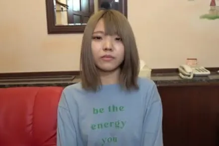 FC2-PPV-3143750 对白皙苗条的美女进行了两次内射