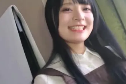 FC2-PPV-3118849 巨乳女孩是一位美甲师