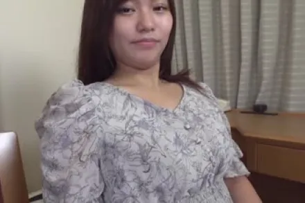 FC2-PPV-3142244 身高148cm的娇小少女