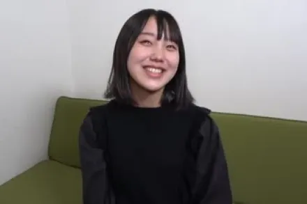 FC2-PPV-3123185 面带微笑的快餐女服务员