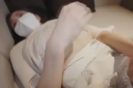 FC2-PPV-3108899 白皙丰满的女大学生