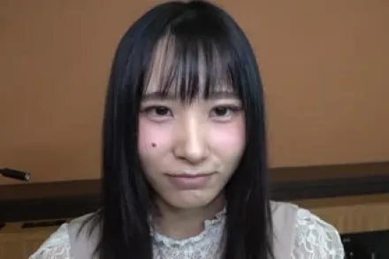 FC2-PPV-3094833 拥有白皙纤细身材和偶像级颜值的清纯少女