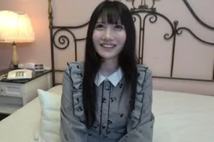 FC2-PPV-3178041 干净利落的长黑发少女