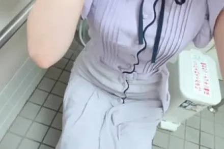 FC2-PPV-4583231 从穿校服的那一天起她已经成长为一个出色的女人