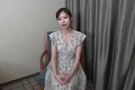 FC2-PPV-3192962 白皙肌肤的医学系女学生