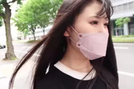 FC2-PPV-3074367 文静的女人不停地说着感觉很好