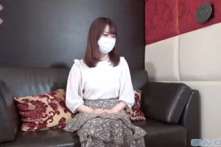 FC2-PPV-3114207 蓬乱的浓密头发被中出