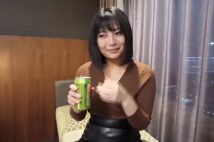 FC2-PPV-2949800 在涩谷搭讪寻找干爹的巨乳女大学生