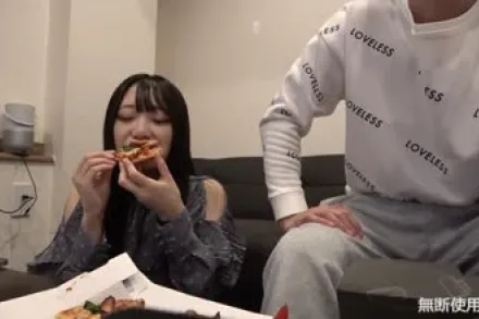 FC2-PPV-2946389 场外约会露出的自然身材太过性感