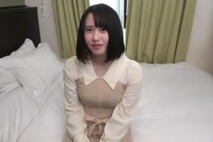 FC2-PPV-2825761 拥有E罩杯巨乳的美少女