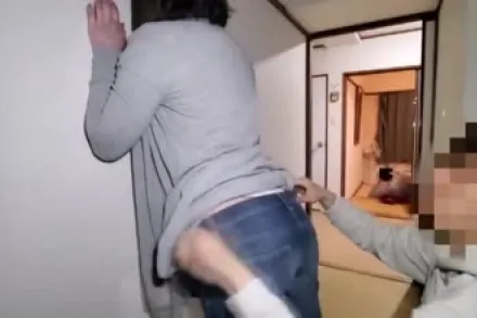 FC2-PPV-2866025 大屁股女人逃避还款后在家被大屌干