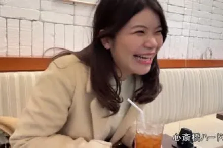 FC2-PPV-2764079 美女理发师