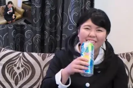 FC2-PPV-4580154 炮友最佳丑胖雌猪与双根肉棒狂吞快感