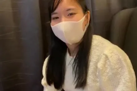 FC2-PPV-2364492 美女颤抖着被戏弄