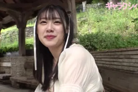 FC2-PPV-4802105 身材丰满的女孩面带微笑地接受了精液