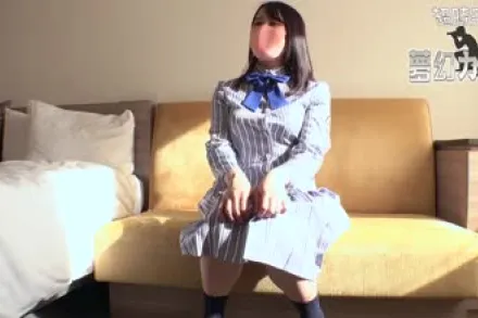 FC2-PPV-1839952 偶像团体中心后排生肉内射