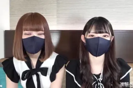 FC2-PPV-1879324 两位20岁剃毛女孩进行双重内射