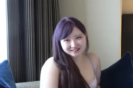 FC2-PPV-1817736 皙丰满的身材