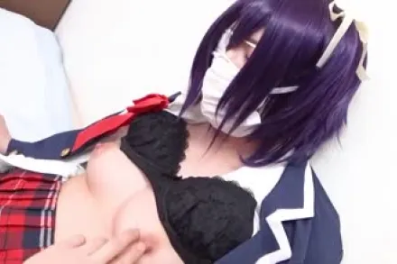 FC2-PPV-4809673 和六花一起体验深层阴道内射