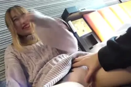 FC2-PPV-1682616 活跃在荧幕上的偶像